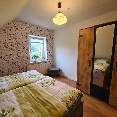 Apartment Dachstübchen *